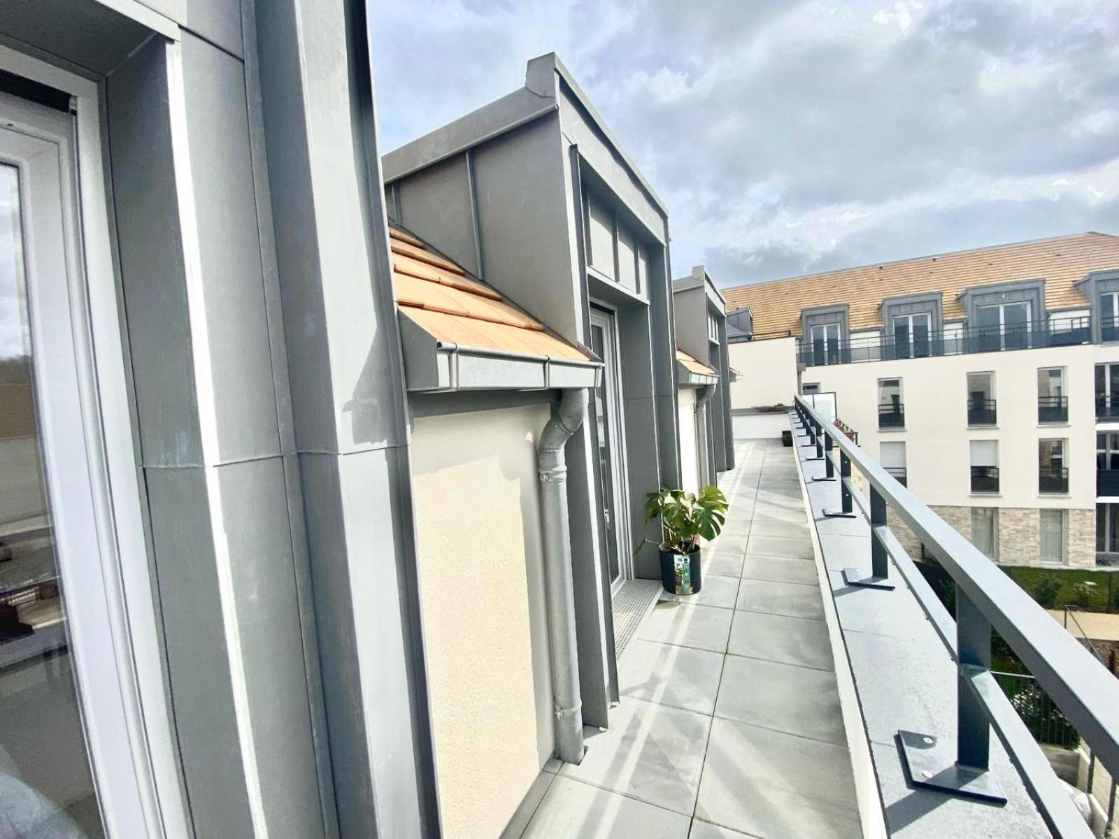 Le Petit Roof Top Villebon-sur-Yvette Eksteriør billede